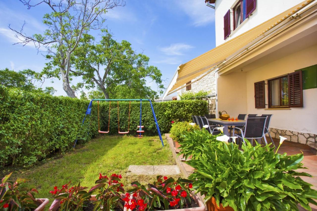 Holiday Home Elvis, Village Kujici Hreljići Екстериор снимка