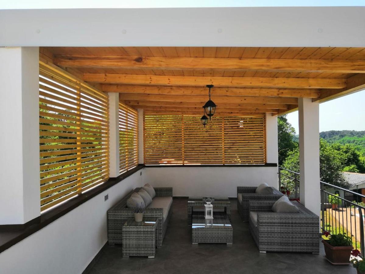 Holiday Home Elvis, Village Kujici Hreljići Екстериор снимка