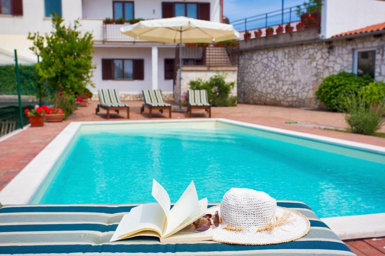 Holiday Home Elvis, Village Kujici Hreljići Екстериор снимка