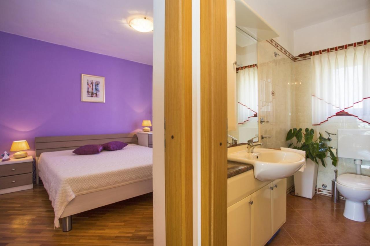 Holiday Home Elvis, Village Kujici Hreljići Екстериор снимка